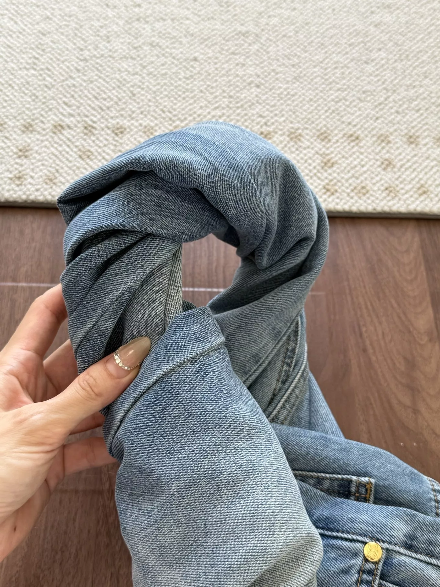 셀린느 일자 핏 워싱 청바지 상세 이미지 33