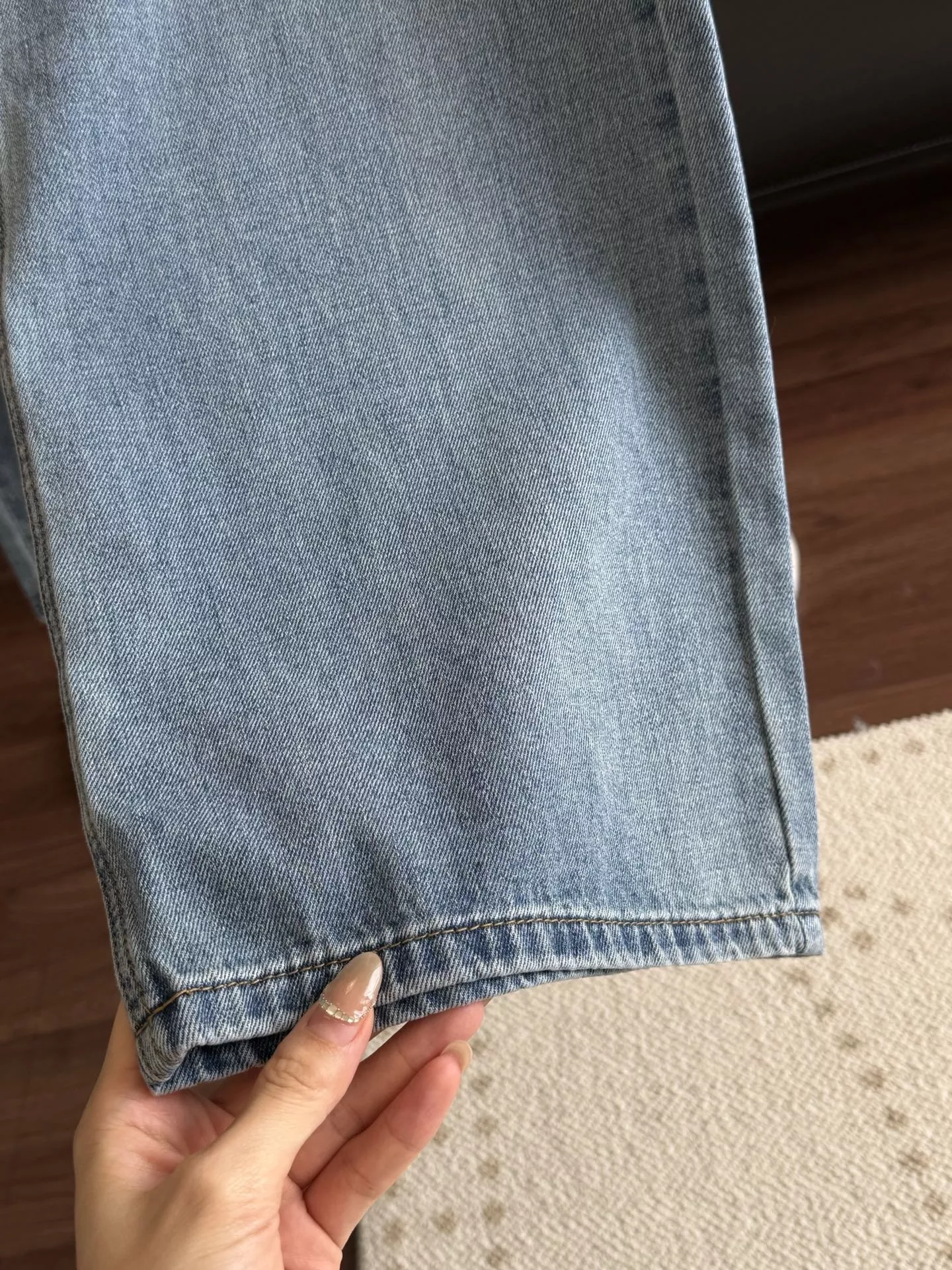 셀린느 일자 핏 워싱 청바지 상세 이미지 6