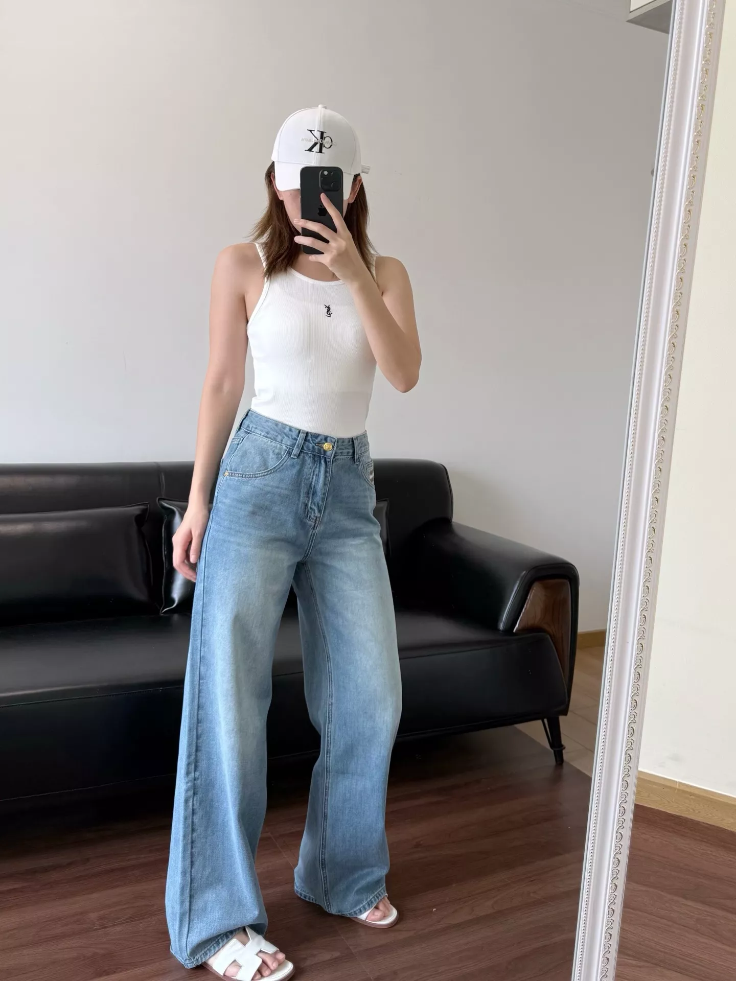 셀린느 일자 핏 워싱 청바지 상세 이미지 39