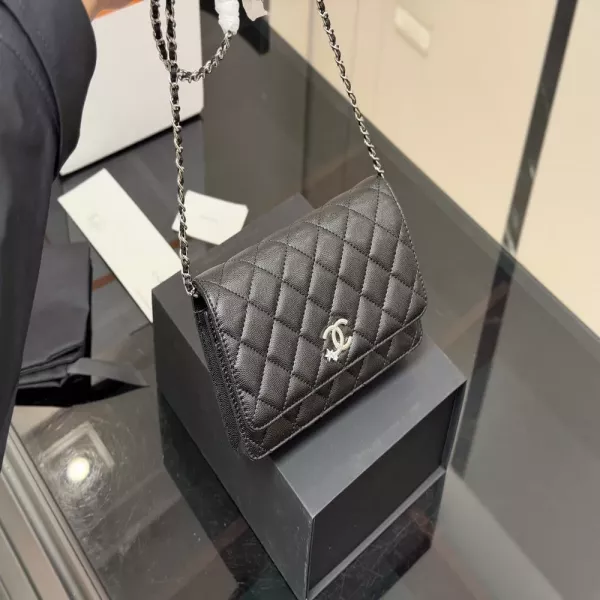 샤넬 체인 월렛 스타일 퀼팅 백