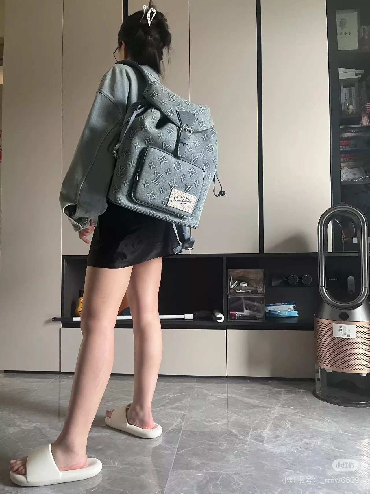 루이비통 데님 모노그램 플랩 백팩 상세 이미지 16