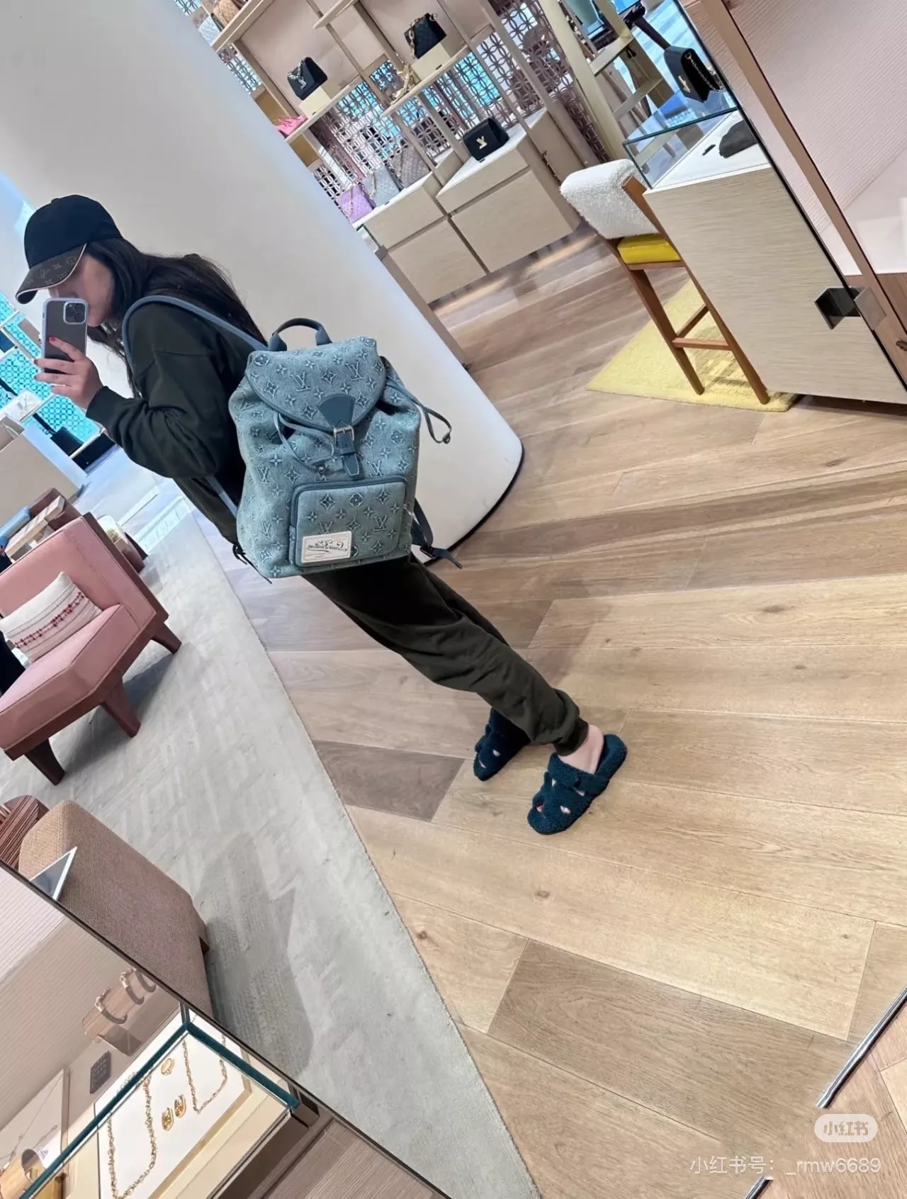 루이비통 데님 모노그램 플랩 백팩 상세 이미지 14