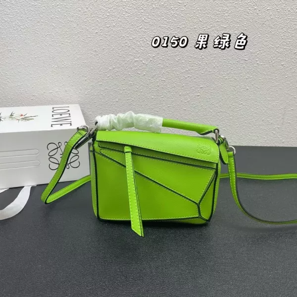로에베 퍼즐 라인 미니 숄더백