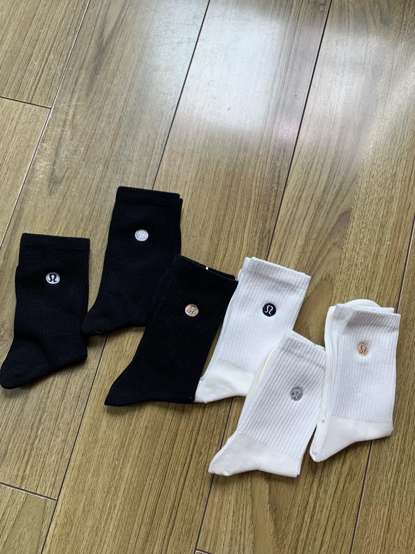 룰루레몬 자수 포인트 순면 중목 삭스 세트 상세 이미지 4