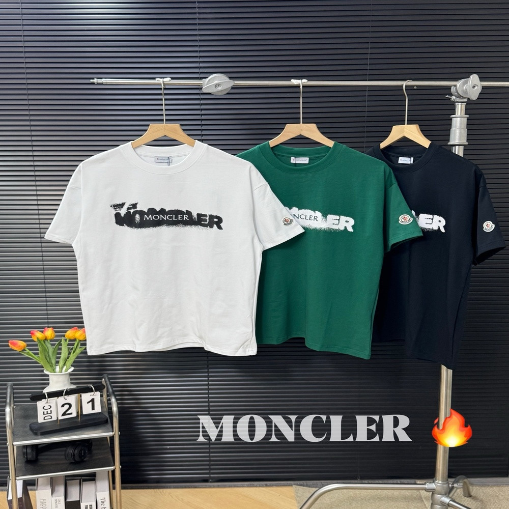 몽클레어 레터링 자수 로고 오버핏 반팔 탑