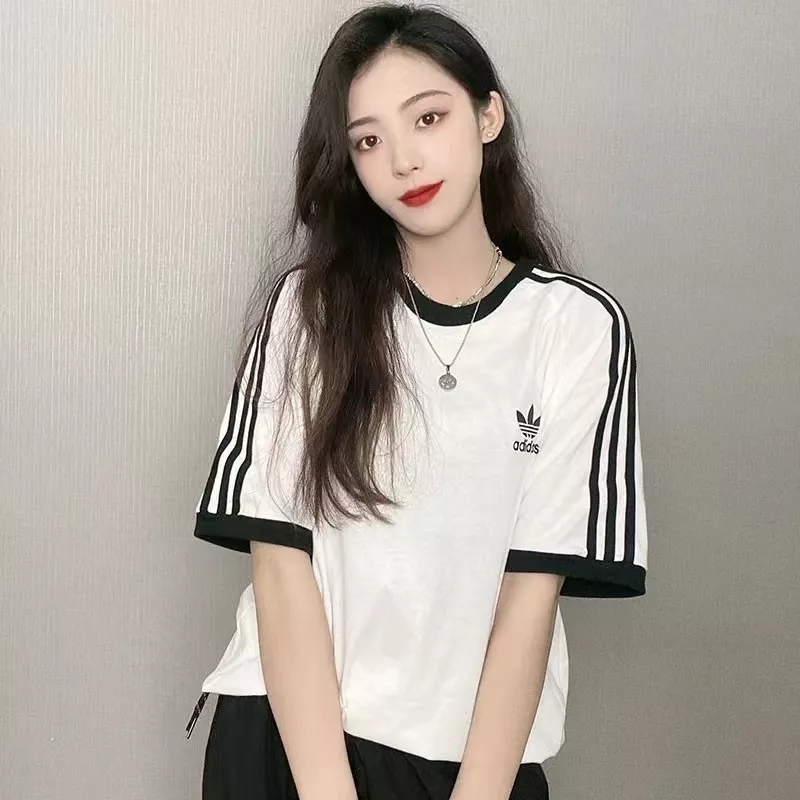 아디다스 삼선 배색 자수 로고 반팔 탑 상세 이미지 12