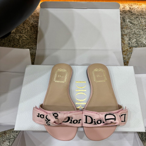 디올 3D 자수 디테일 여성 슬리퍼