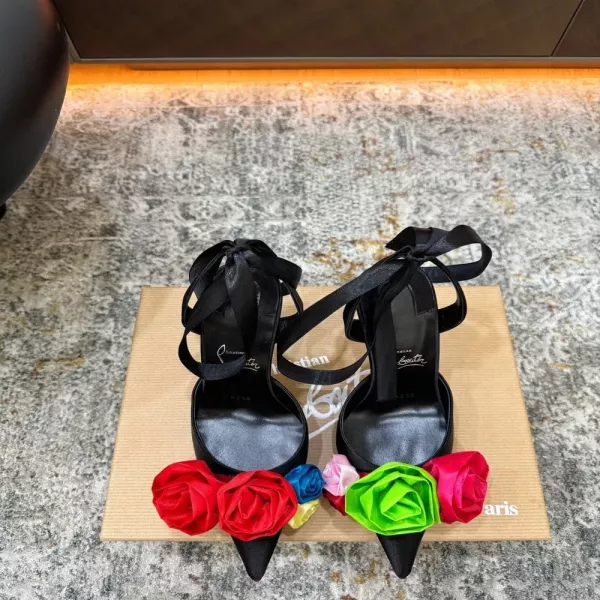크리스찬루부탱 실크 스트랩 하이힐 샌들