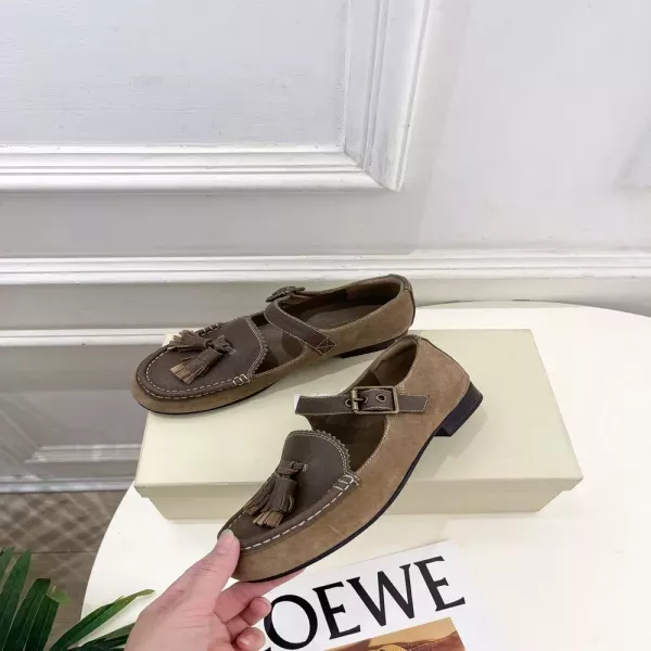 언폴리오 복고 무드 태슬 메리제인 슈즈