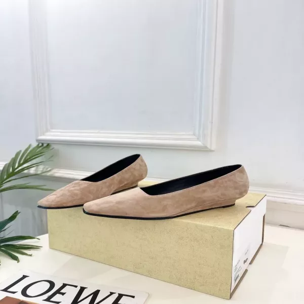 더로우 미니멀 스퀘어토 로우힐 슈즈
