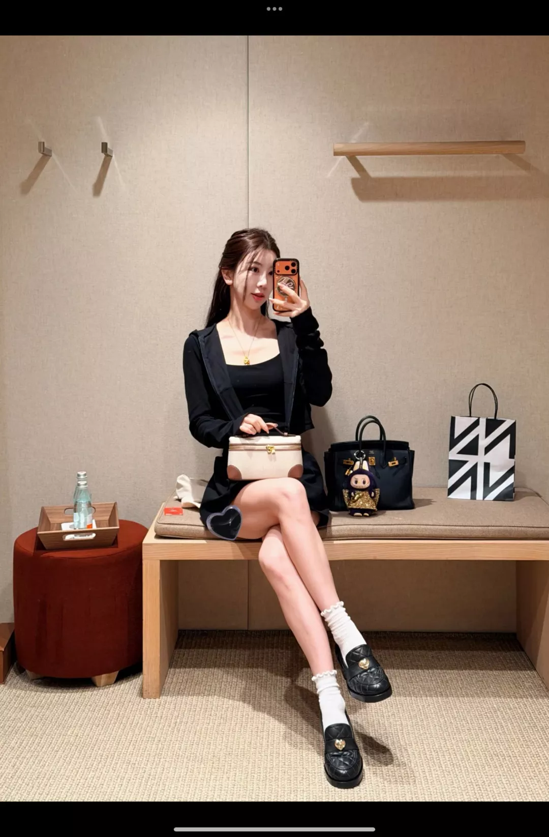 로로피아나 클래식 박스형 크로스 스타일 백 상세 이미지 19