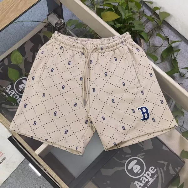 엠엘비 양키스 모노그램 자수 쇼츠