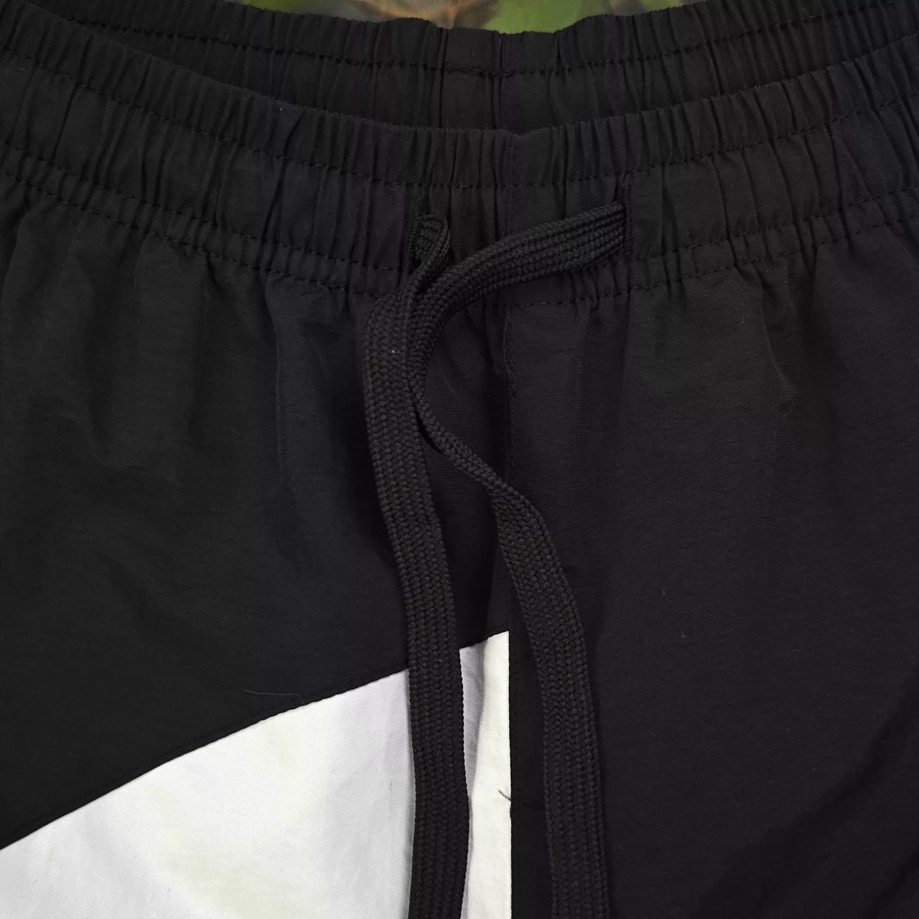 아디다스 삼선 로고 포인트 쇼츠 상세 이미지 8