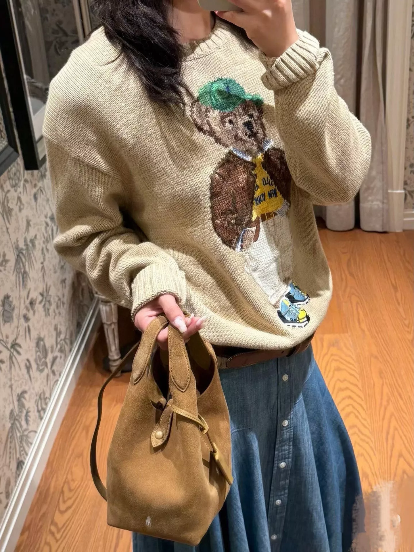 랄프로렌 스웨이드 미니 바스켓백 상세 이미지 53