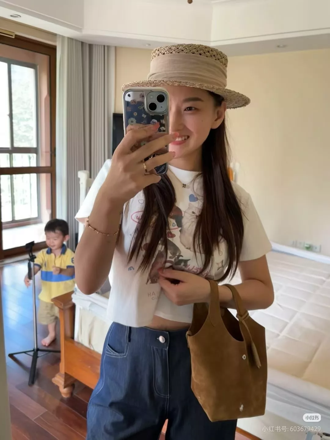 랄프로렌 스웨이드 미니 바스켓백 상세 이미지 62