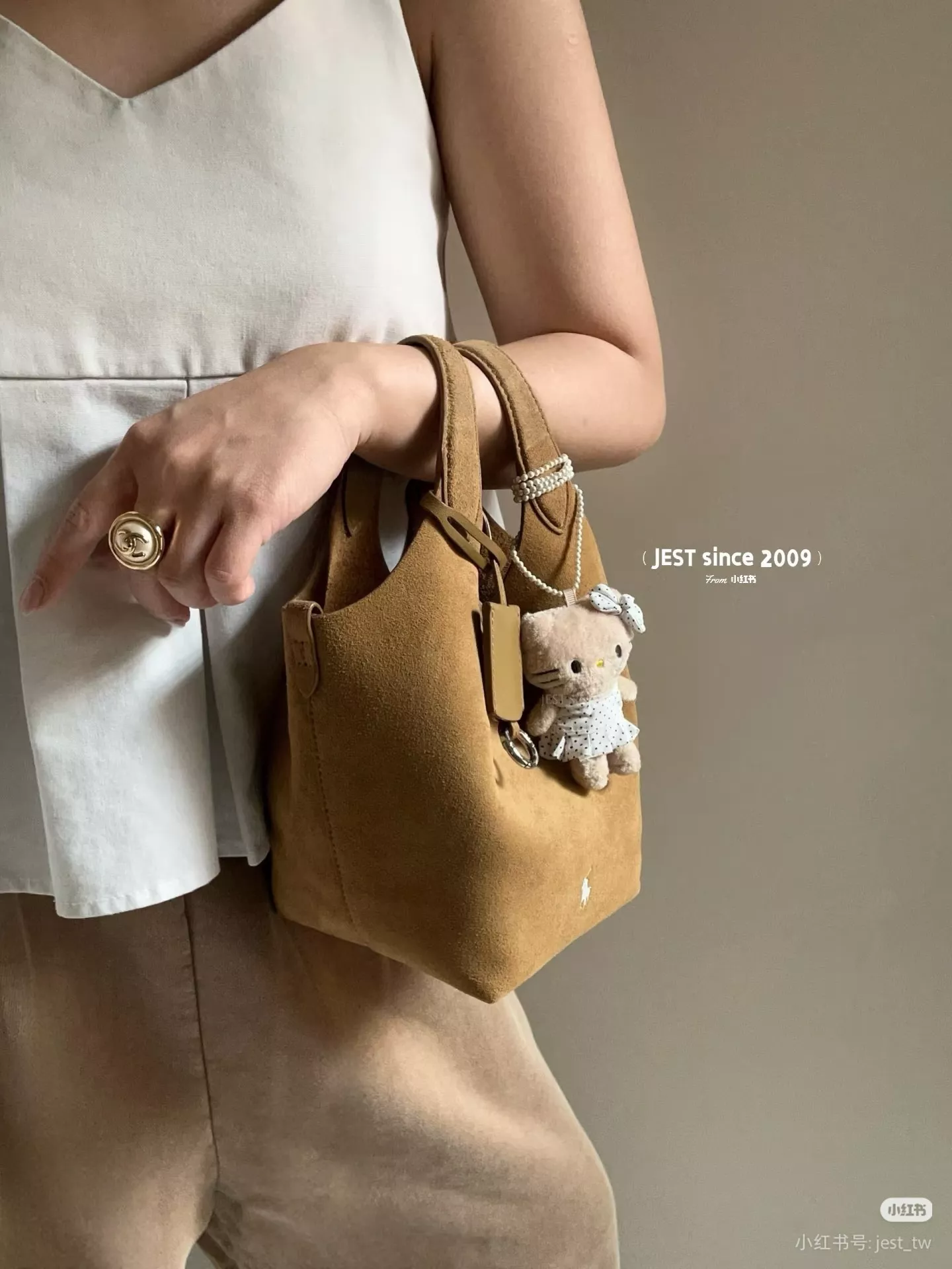랄프로렌 스웨이드 미니 바스켓백 상세 이미지 61
