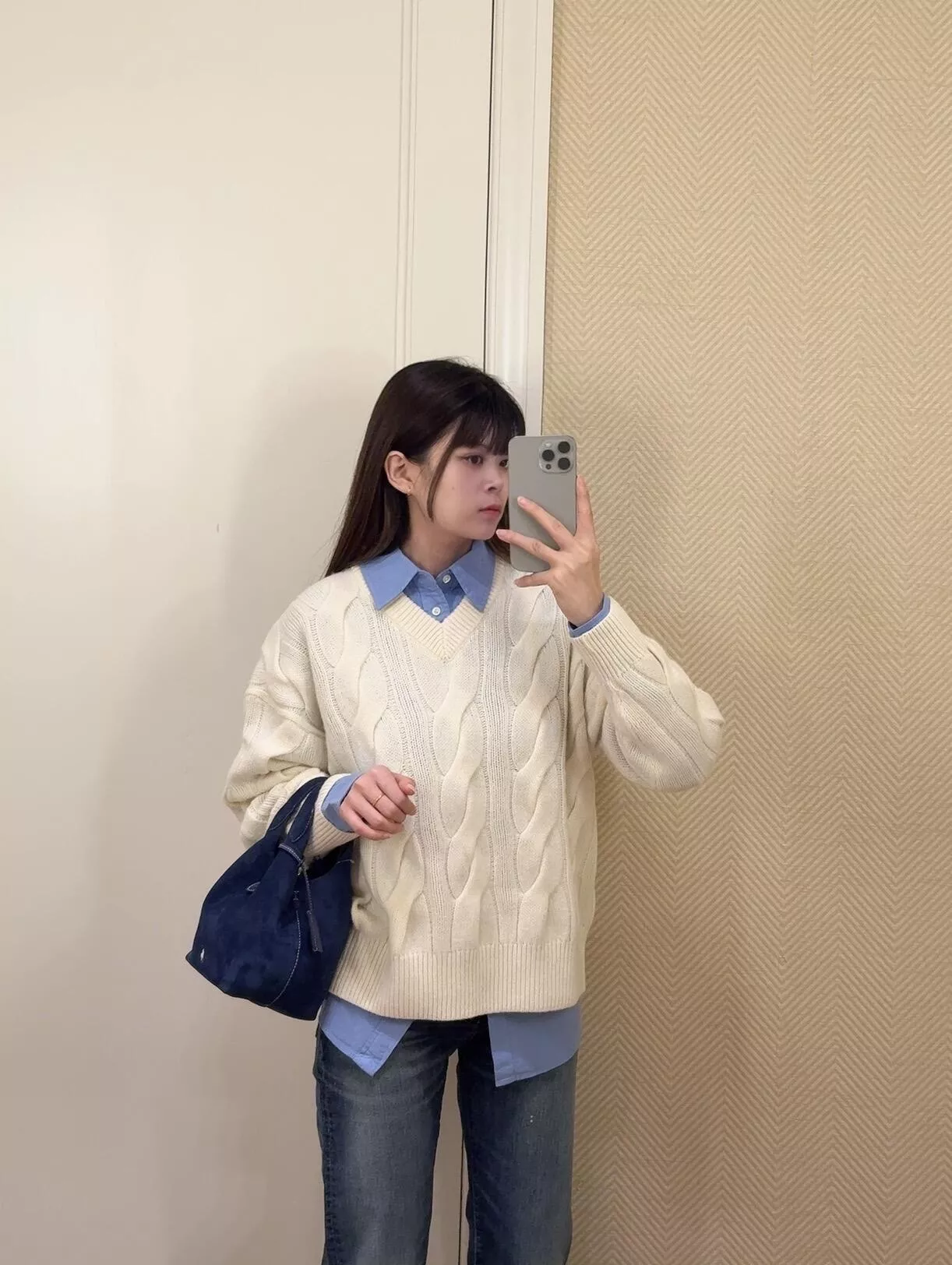 랄프로렌 스웨이드 미니 바스켓백 상세 이미지 48