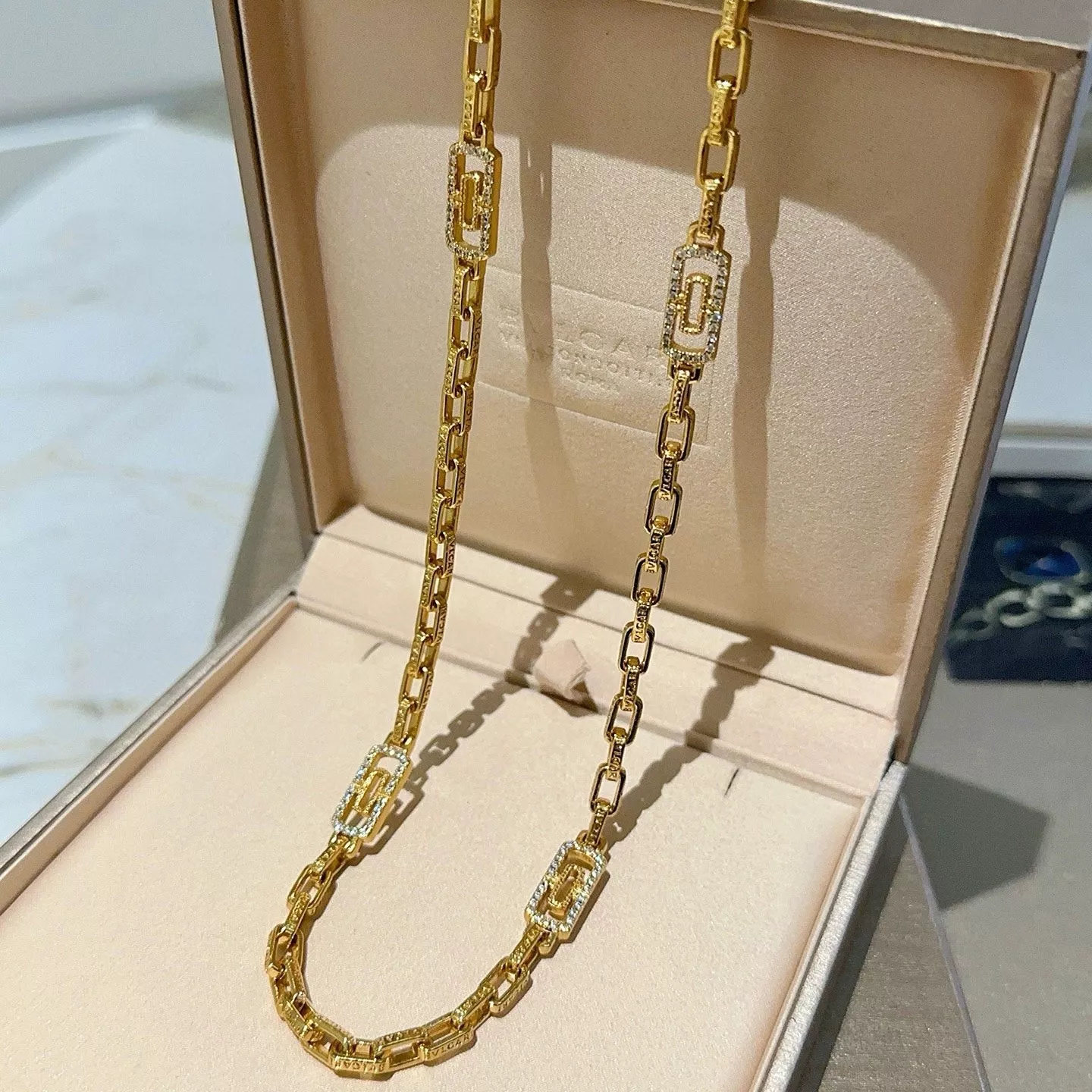 불가리 디바스 드림 체인 네크리스 상세 이미지 2