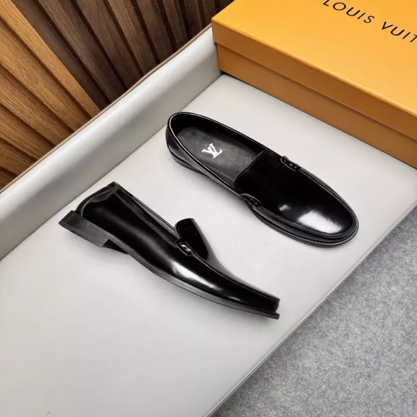 루이비통 비즈니스 가죽 로퍼