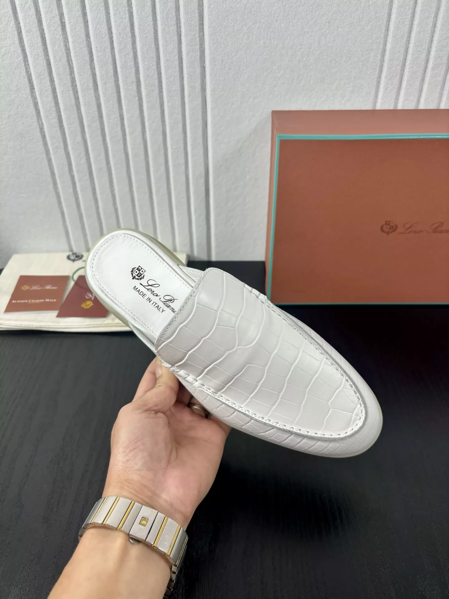 로로피아나 남성 캐주얼 레더 슈즈 상세 이미지 2
