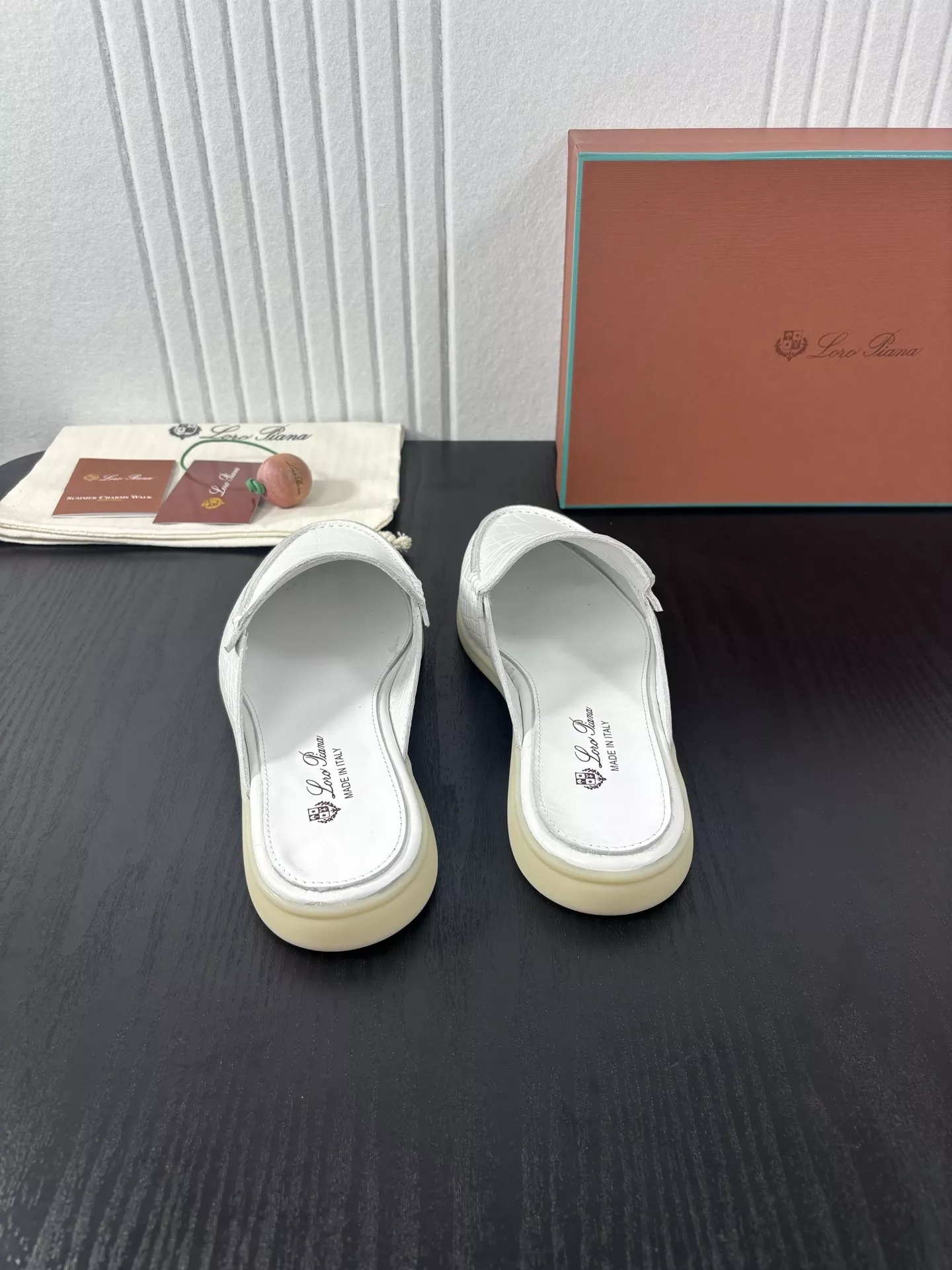 로로피아나 남성 캐주얼 레더 슈즈 상세 이미지 8