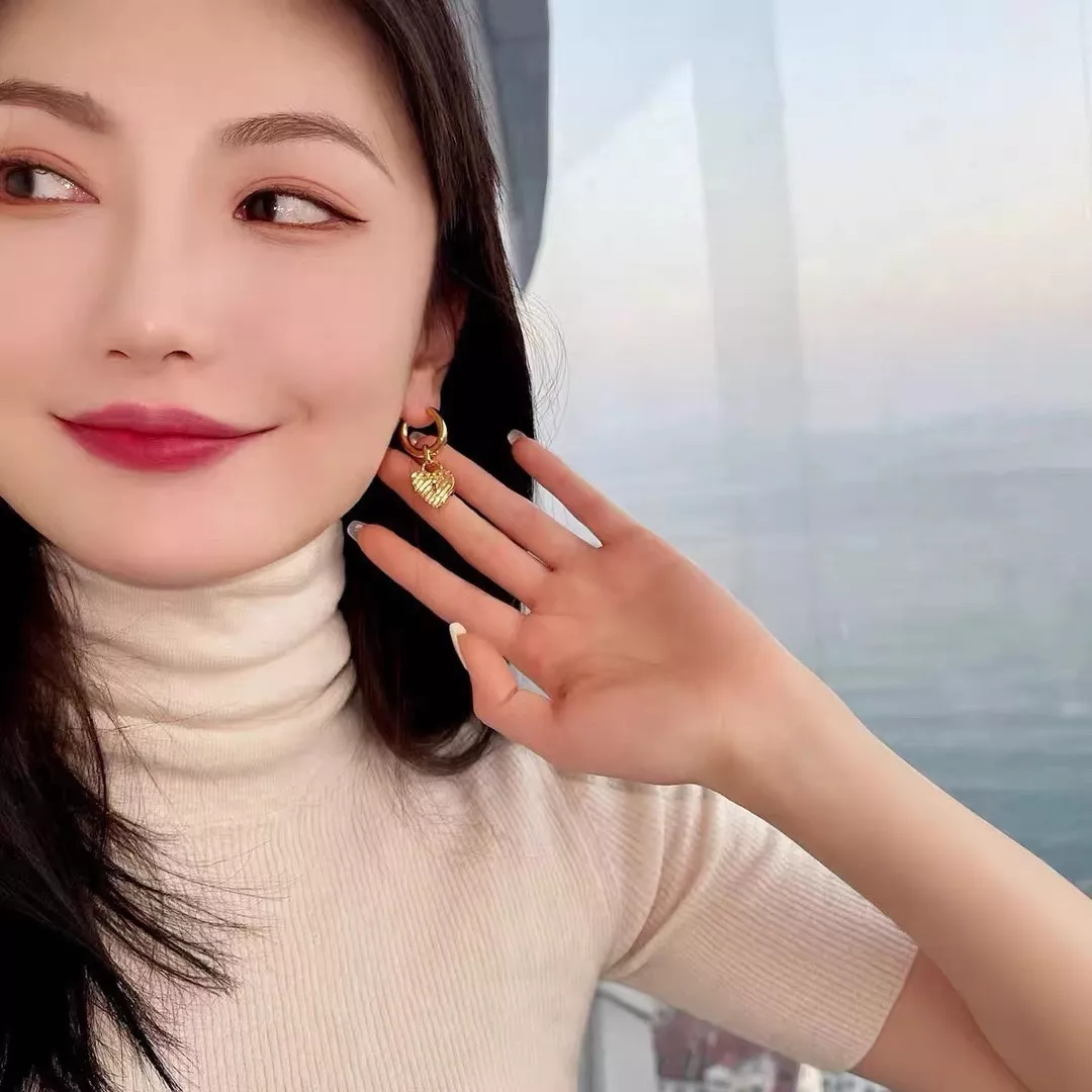 발렌시아가 하트 락 포인트 링 이어링 상세 이미지 5