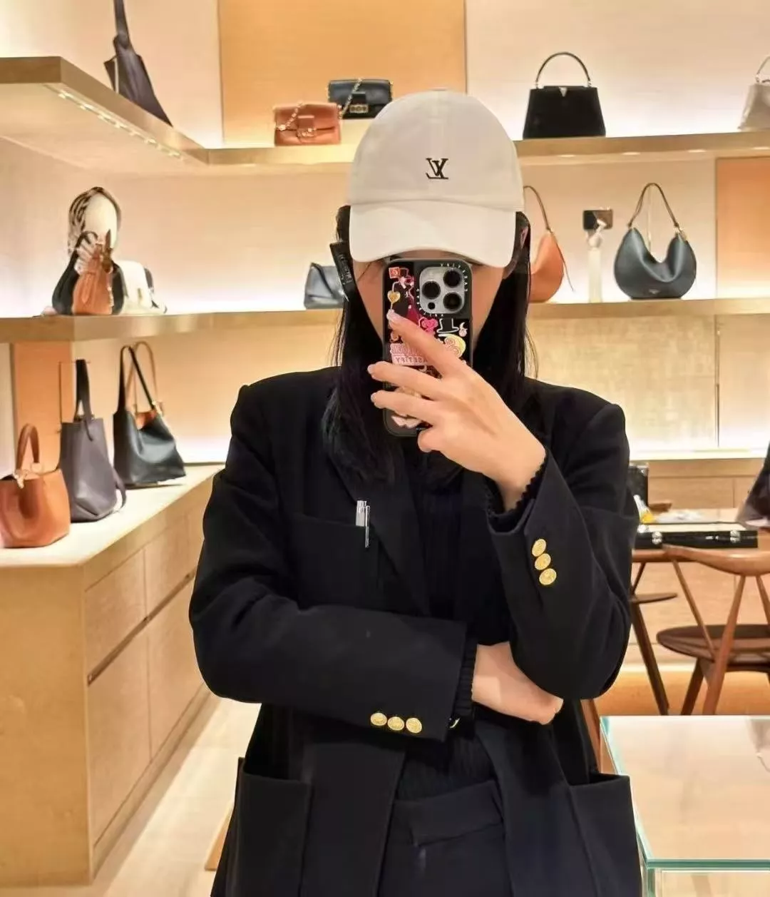 루이비통 자수 포인트 캐주얼 모자 상세 이미지 2