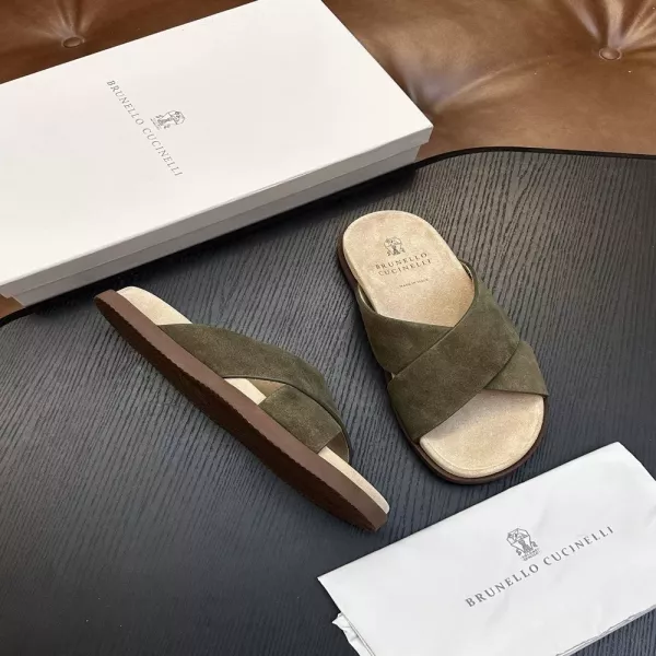 브루넬로쿠치넬리 워시드 스웨이드 어반 슬리퍼