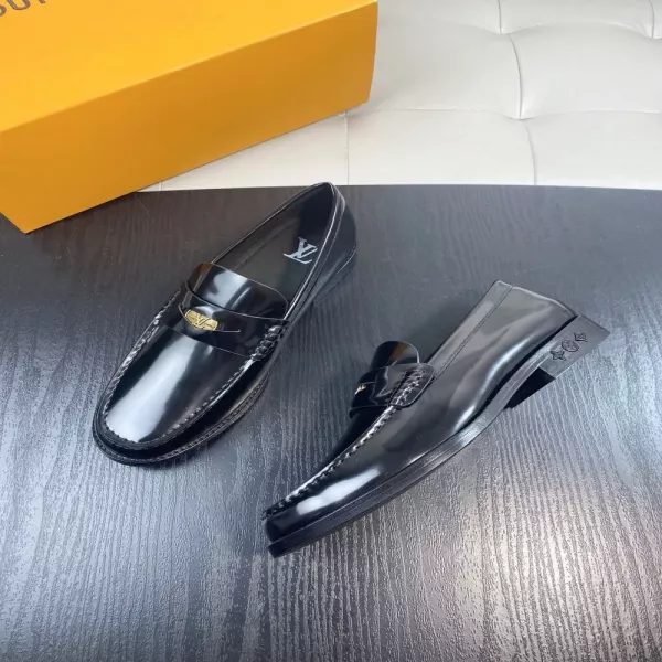루이비통 클래식 가죽 페니 슈즈