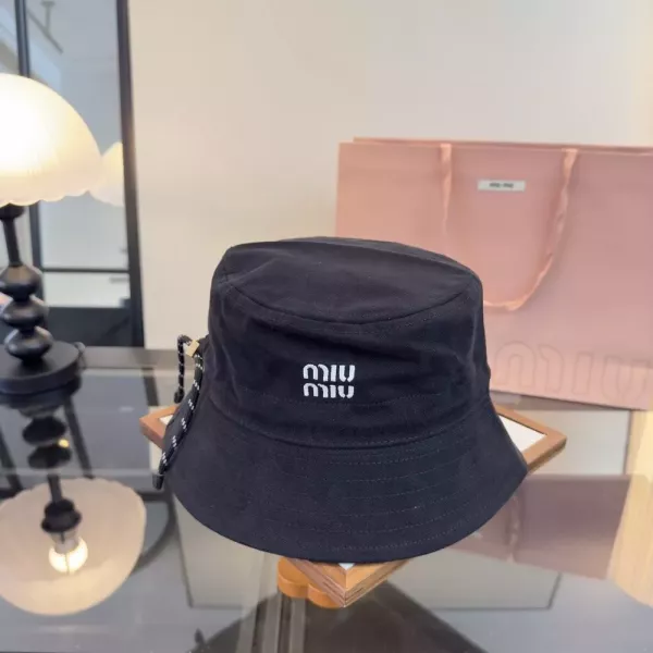 미우미우 캔버스 버킷 모자