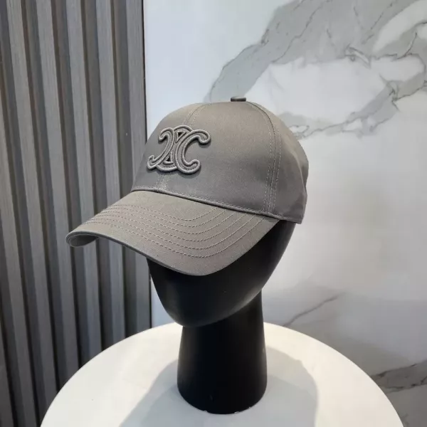 셀린느 C 로고 포인트 베이스볼 캡