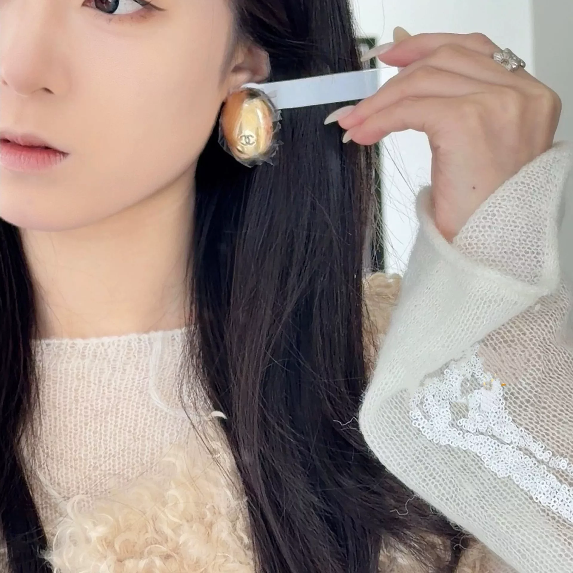 샤넬 비둘기알 쉐입 이어링 상세 이미지 30