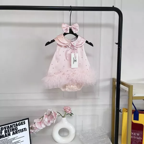 샤넬 하트 포인트 망사 베이비 드레스