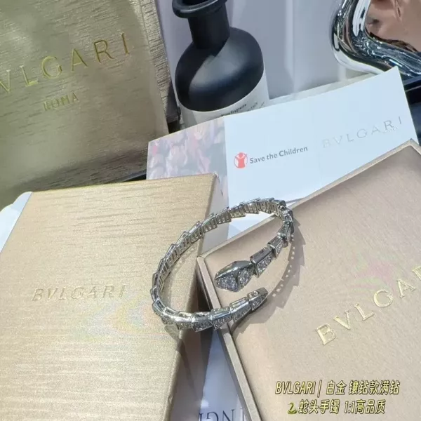 불가리 세르펜티 헤드 풀파베 뱅글