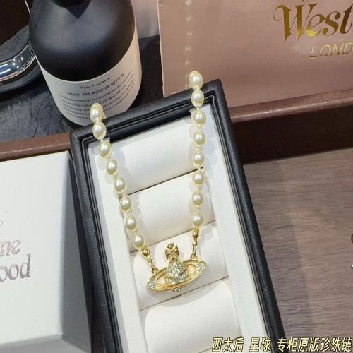 비비안웨스트우드 진주 장식 오브 로고 주얼리