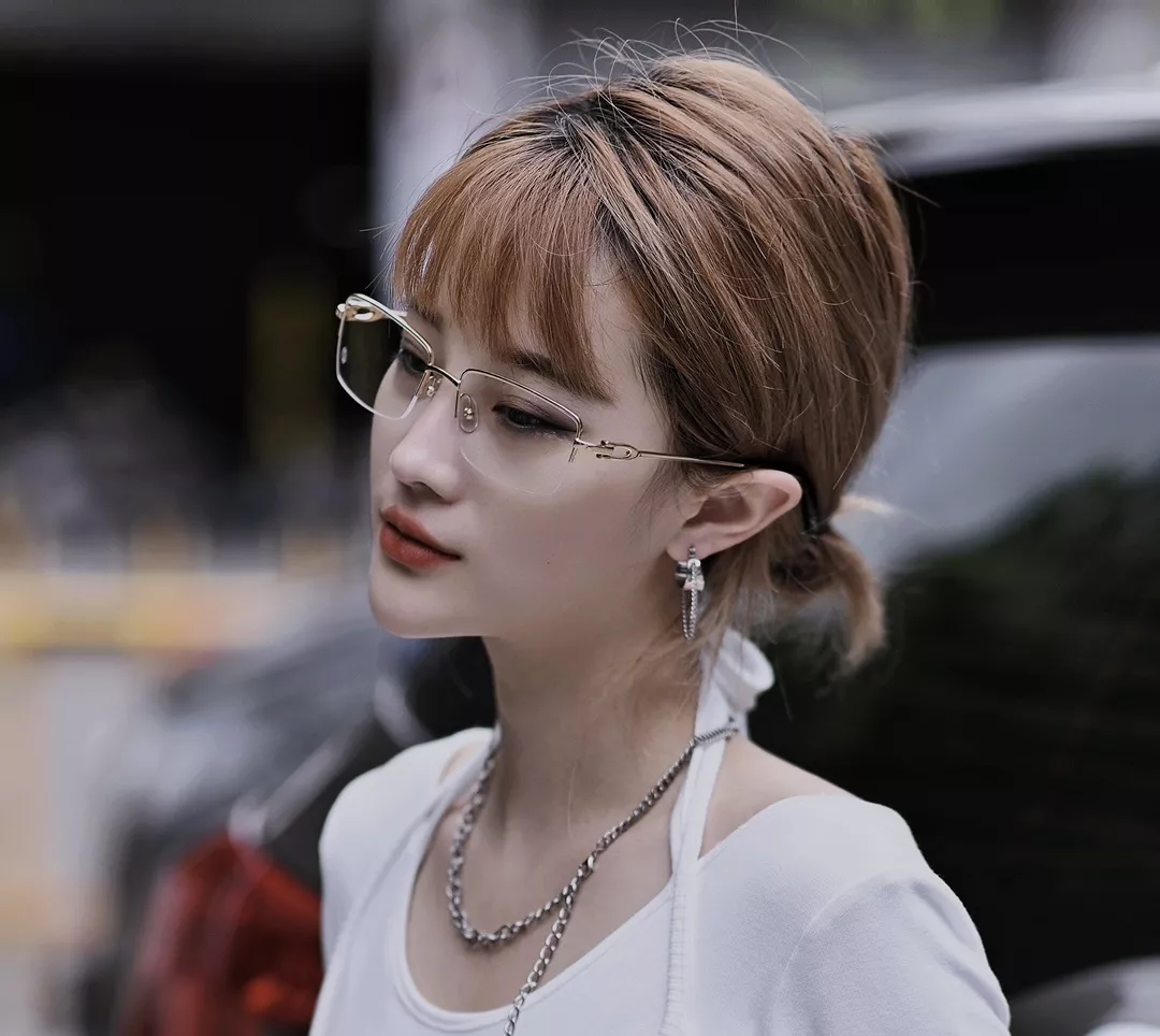 까르띠에 클래식 C 라인 반무테 광학 안경테 상세 이미지 34