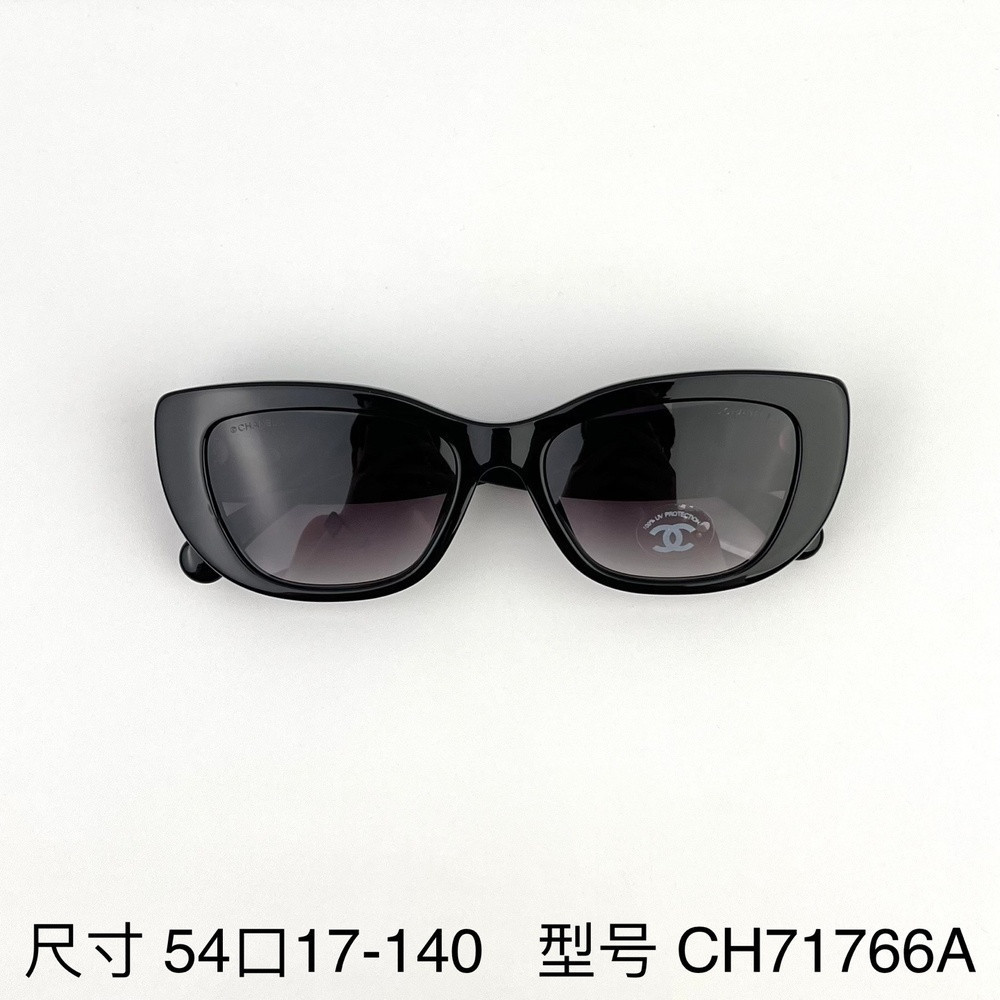 샤넬 진주광택 더블씨 장식 선글라스