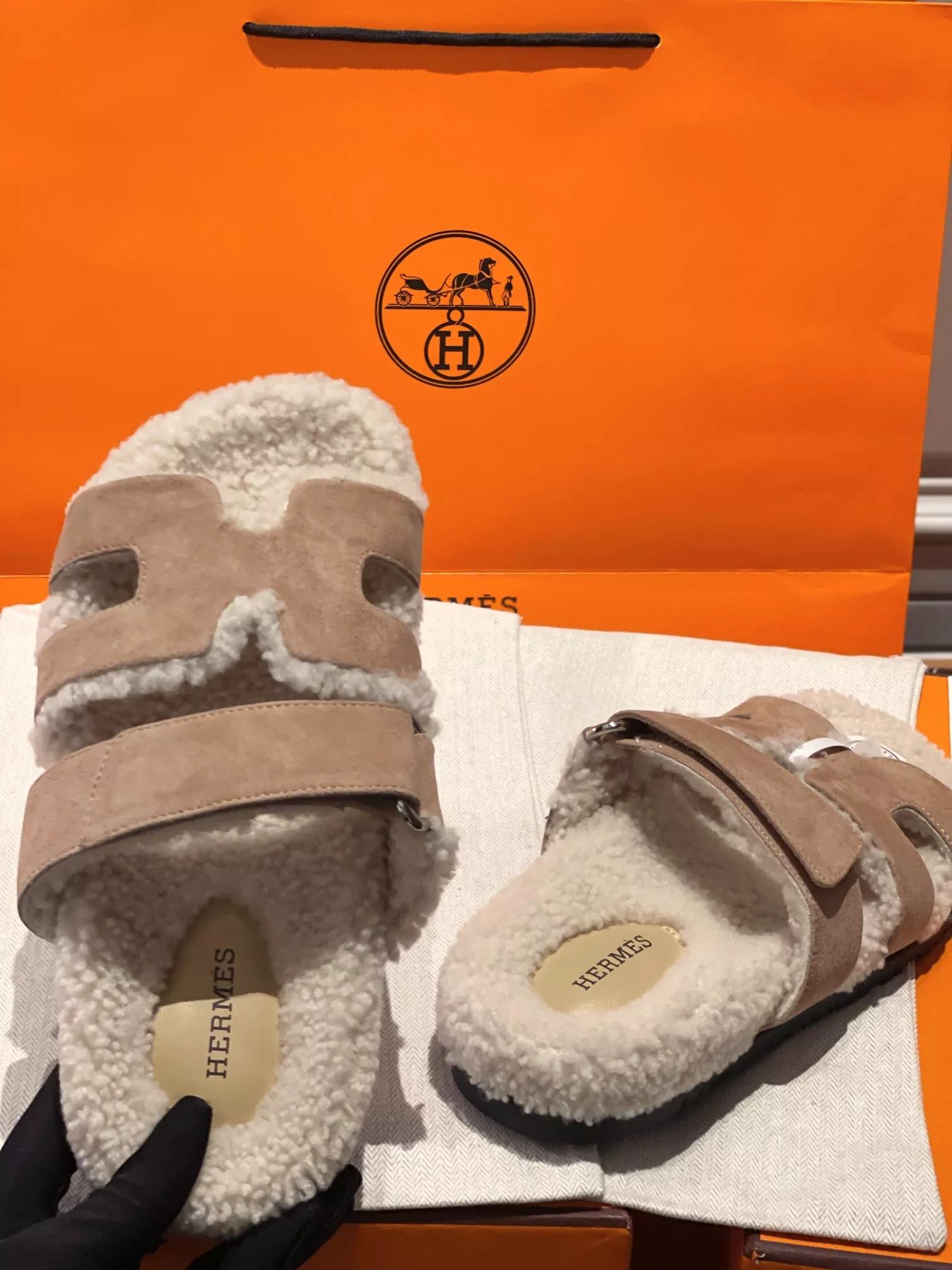 에르메스 테디 양모 오픈토 슬리퍼 상세 이미지 7