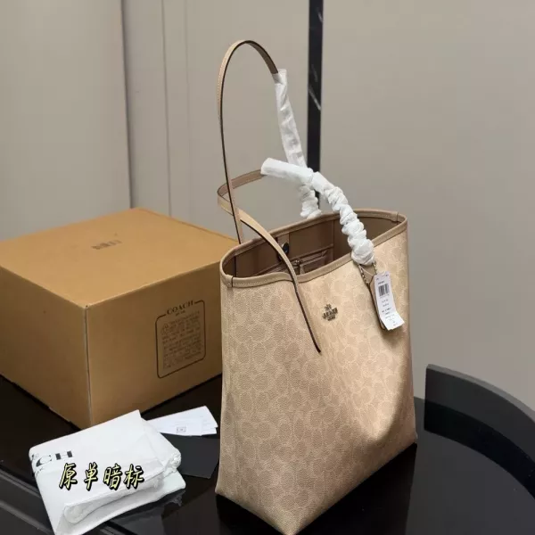 코치 시티 쇼핑백 스타일 백