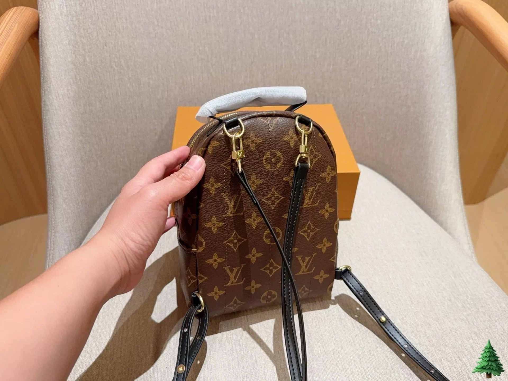 루이비통 모노그램 미니 더블 스트랩 백 상세 이미지 4