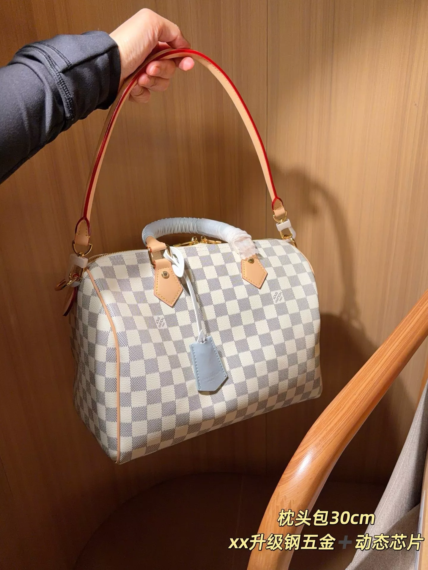 루이비통 다미에 화이트 스피디 스타일 백 상세 이미지 3