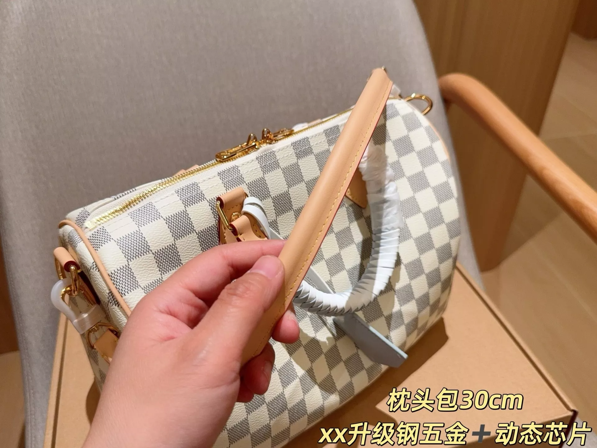 루이비통 다미에 화이트 스피디 스타일 백 상세 이미지 8
