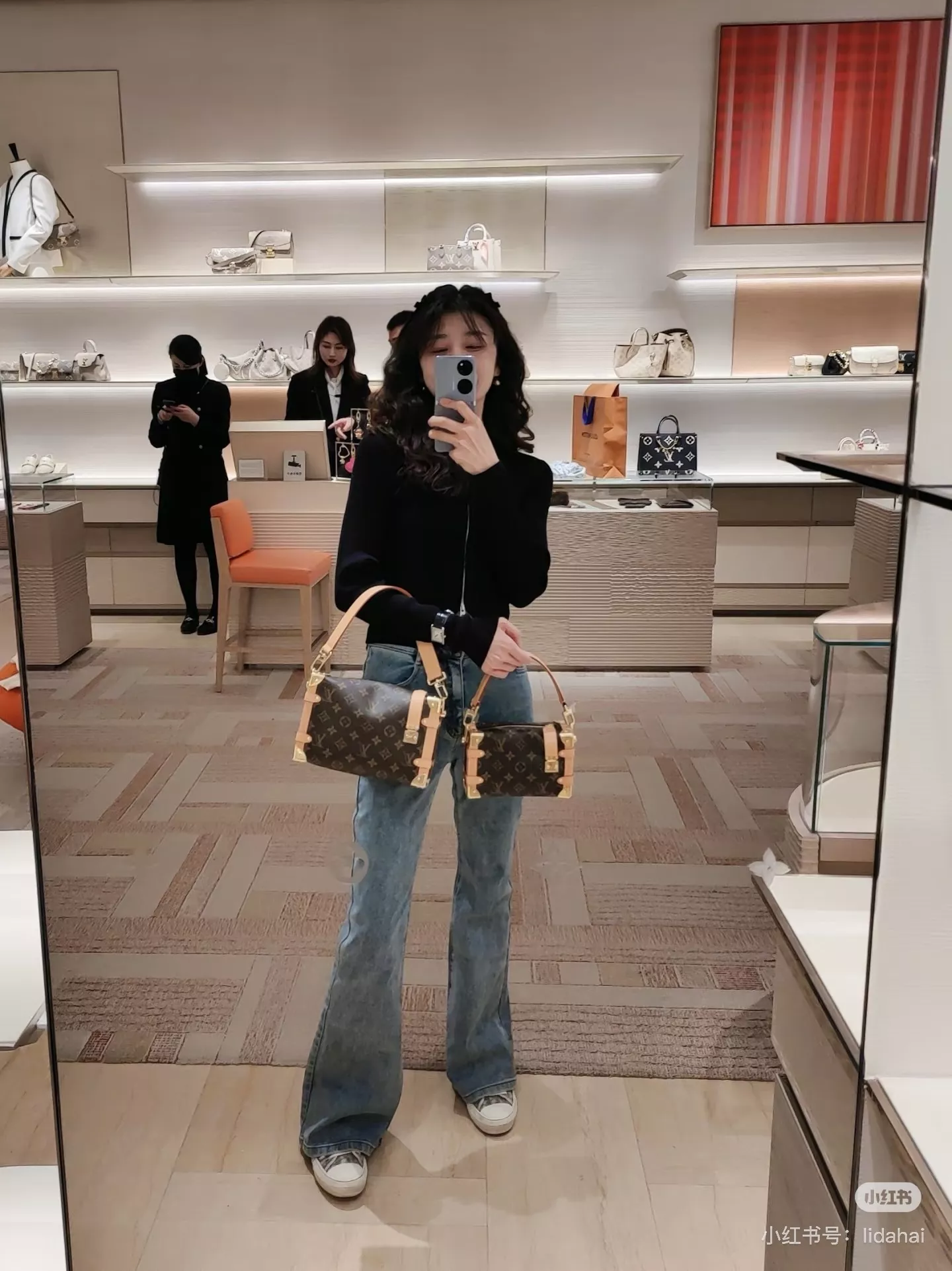 루이비통 모노그램 소프트 박스 백 상세 이미지 18