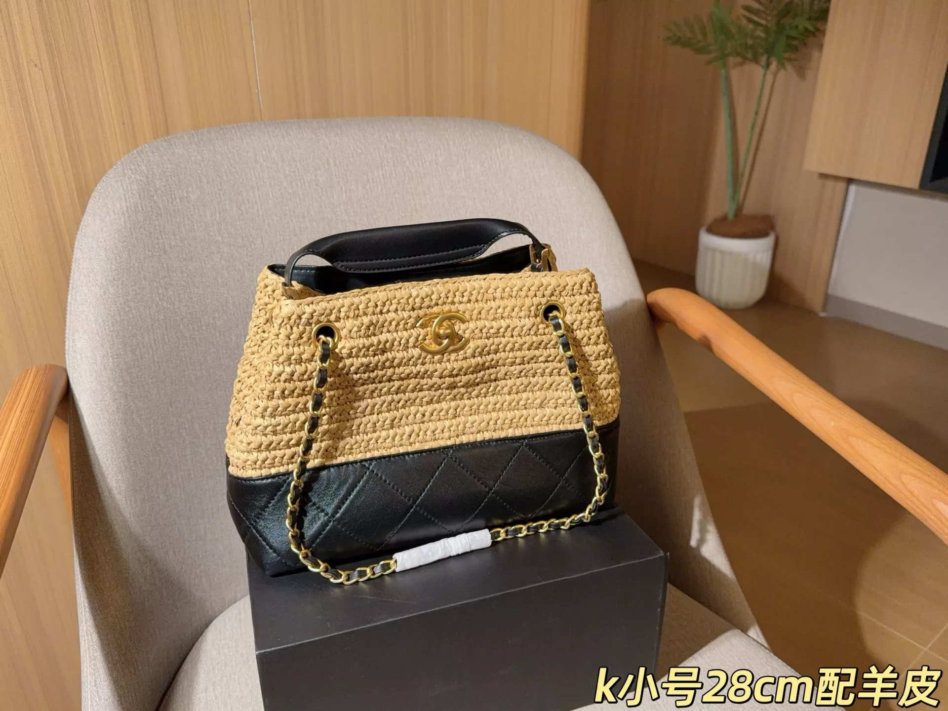 샤넬 라탄 위빙 쇼핑백 스타일 가방 상세 이미지 1