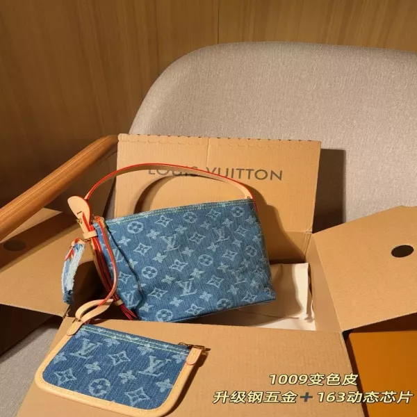 루이비통 데님 모노그램 드로우스트링 백