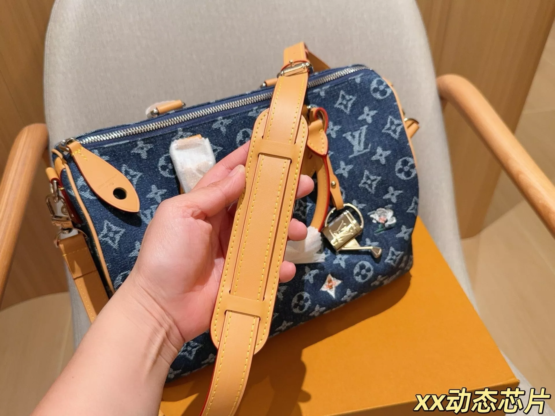 루이비통 클래식 데님 모노그램 여행 가방 상세 이미지 8
