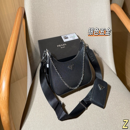 프라다 리에디션 사피아노 삼합 핸드백