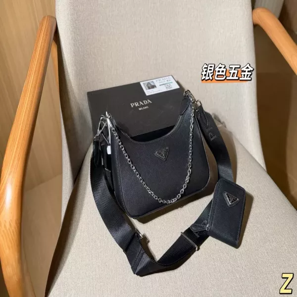프라다 리에디션 사피아노 삼합 핸드백