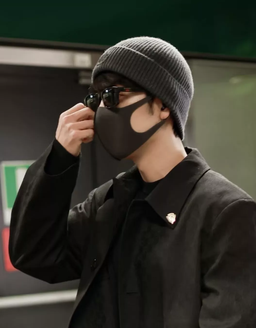 구찌 블랙 사각 선글라스 상세 이미지 29