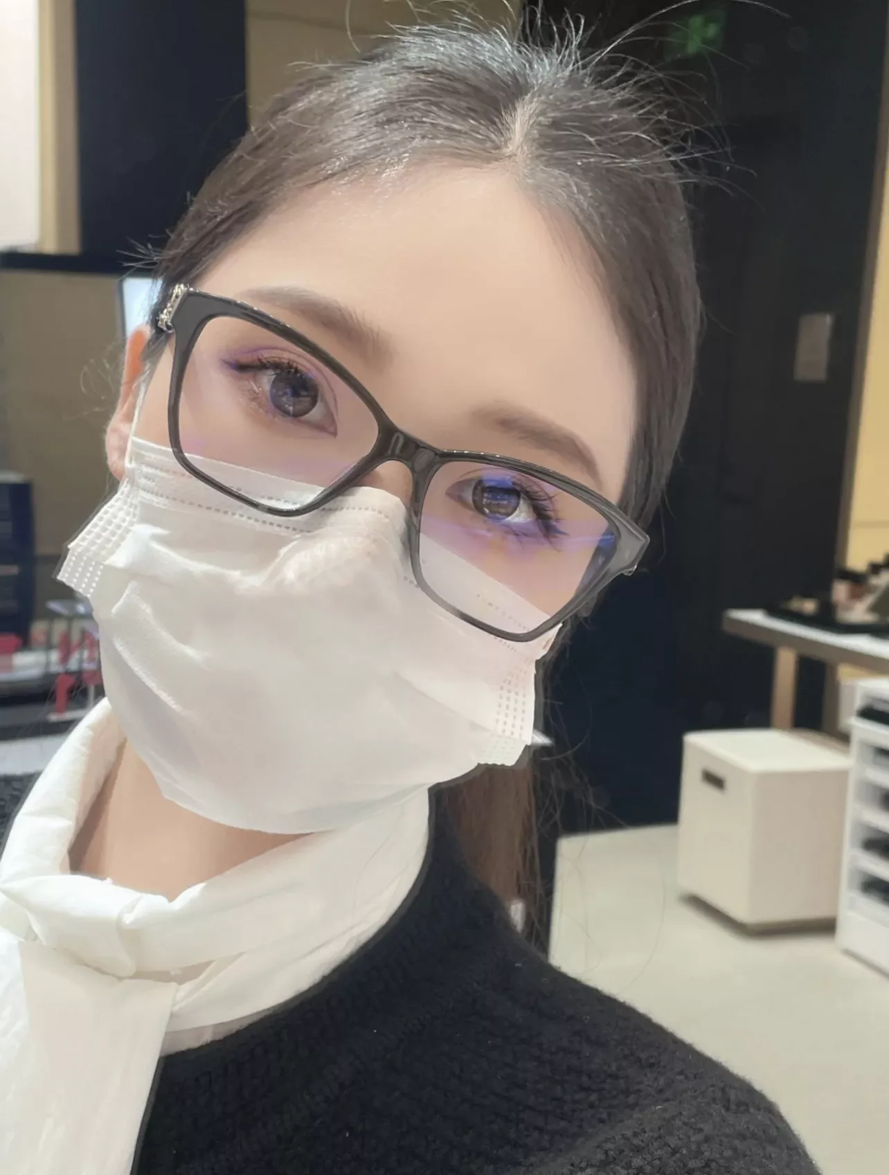 샤넬 미세한 캣아이 쉐입의 광학 안경테 상세 이미지 35